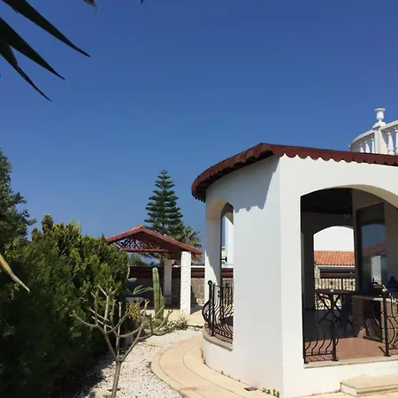 Rosa 3+1 With Swimming Pool Kyrenia (Northern Cyprus)